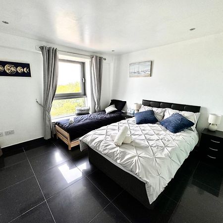 Ocean Park Apartments - Oceanfront - Free Parking And Fast Wifi เอดินบะระ ภายนอก รูปภาพ