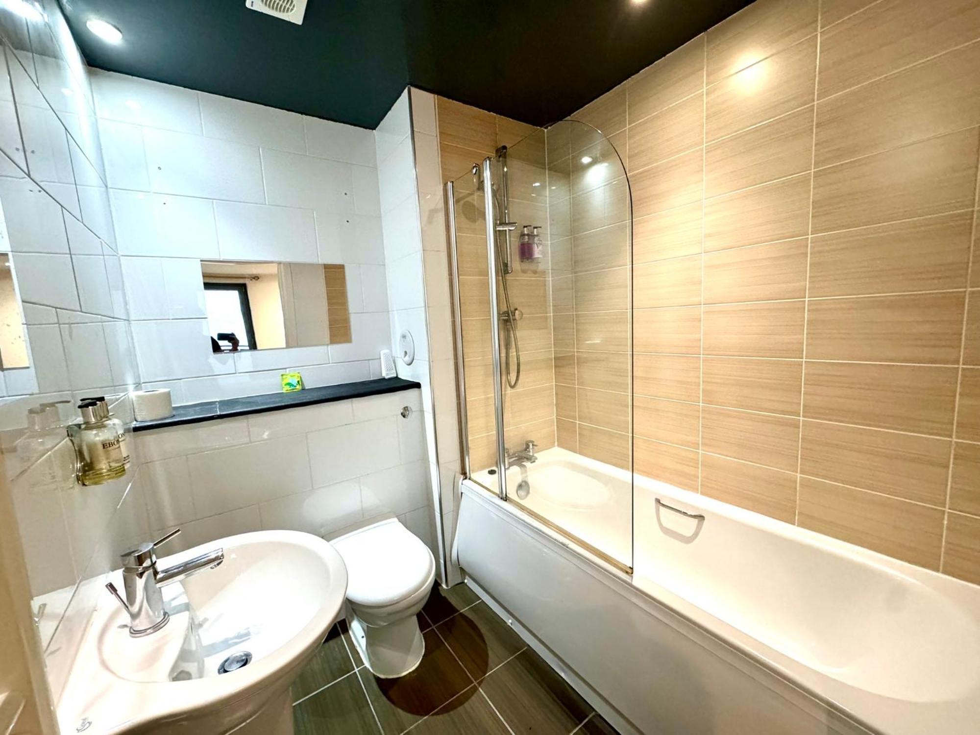 Ocean Park Apartments - Oceanfront - Free Parking And Fast Wifi เอดินบะระ ภายนอก รูปภาพ